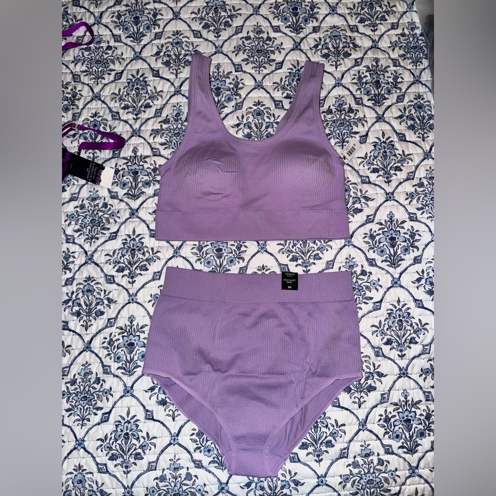 Torrid bralette & brief set